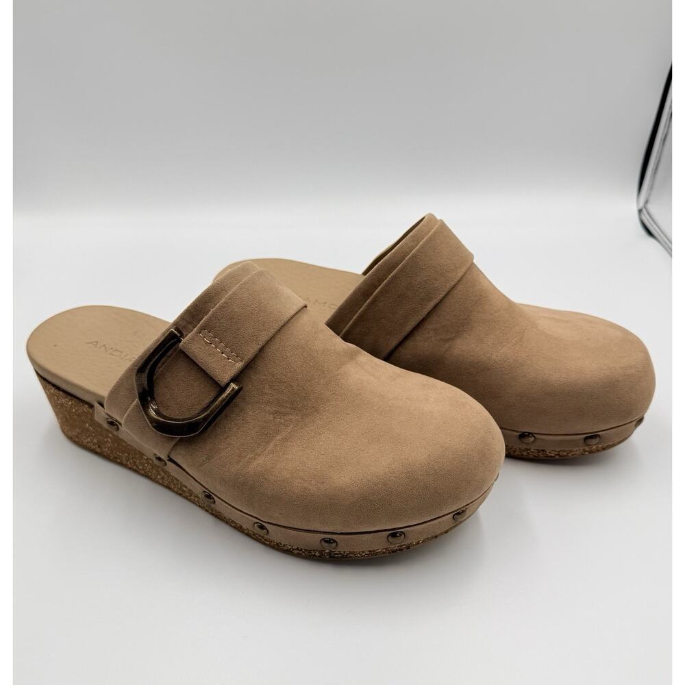 Andiamo Beige Comfort Clog Wedge Buckle Slip-On Shoes Women's 9.5W Pre-Owned